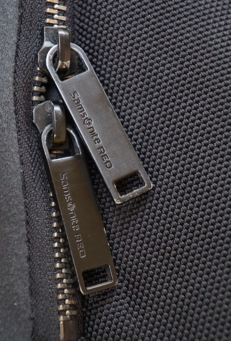 Samsonite Luxury Casual Bag Pria black, foto 5