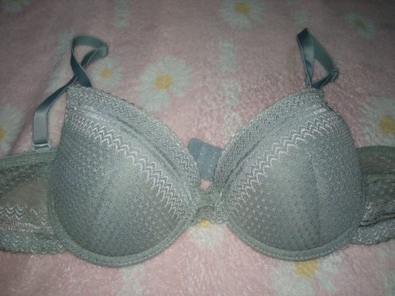 Bra young curves, foto 3