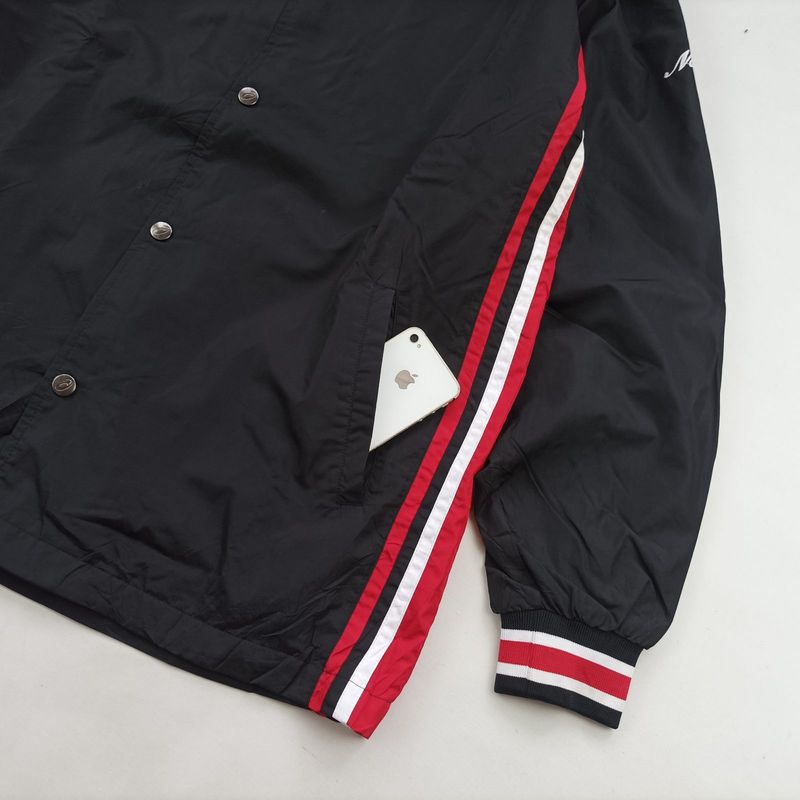 Asics windbreaker size L pria P012, foto 2