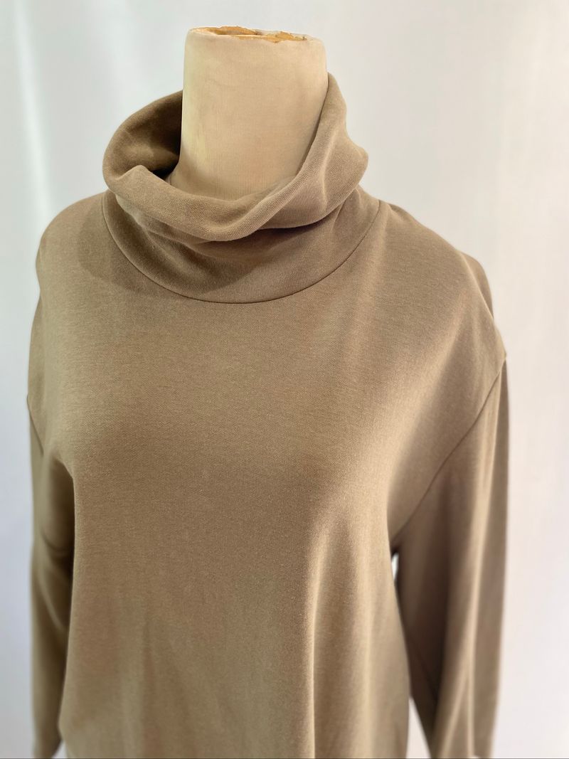 Zara Turtleneck Dress, foto 2
