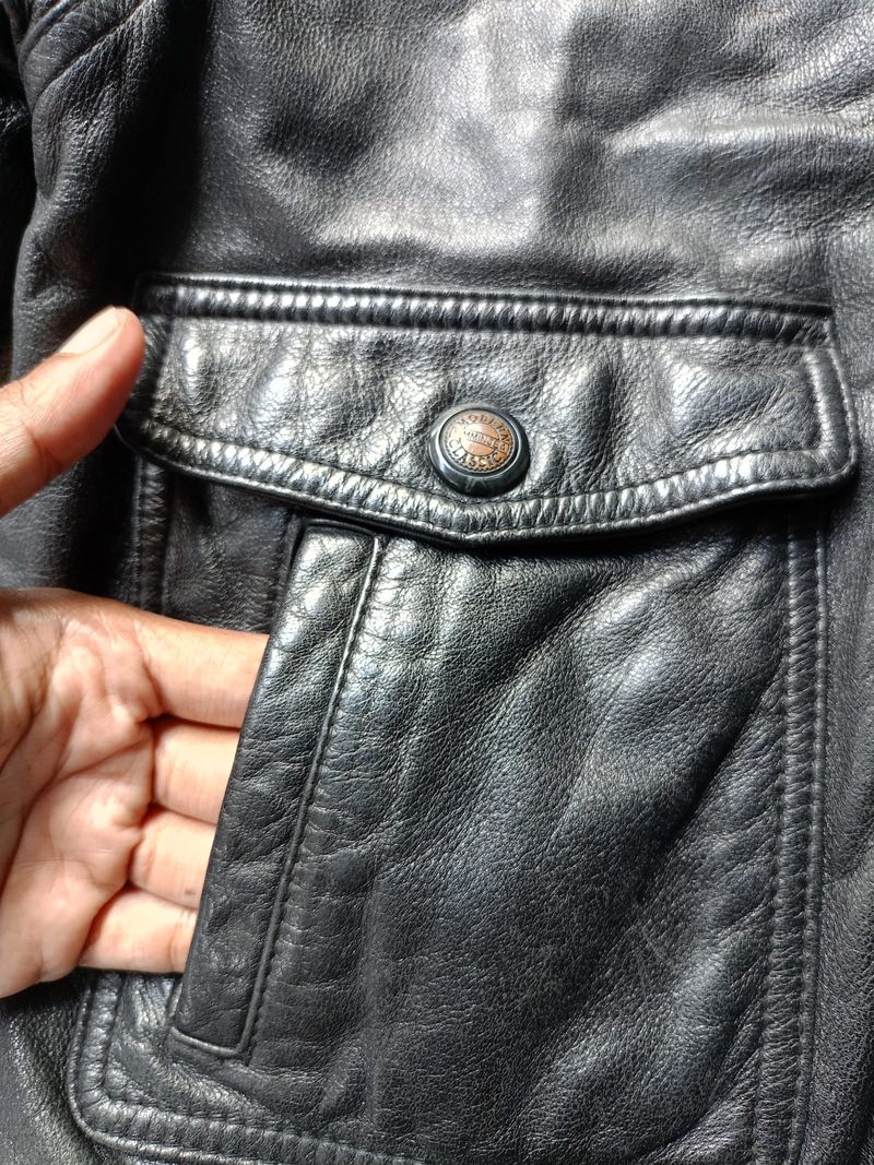 Kim Min Jea Bomber Jaket kulit, foto 6