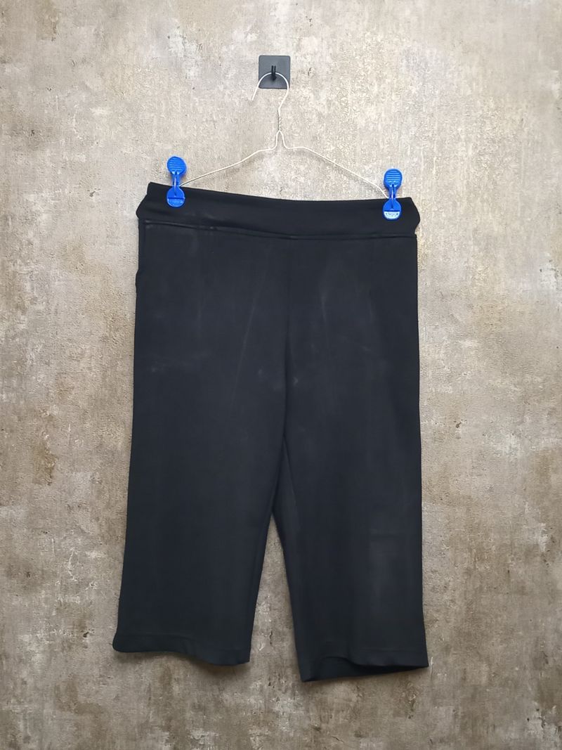 Celana wanita basic warna hitam, foto 4
