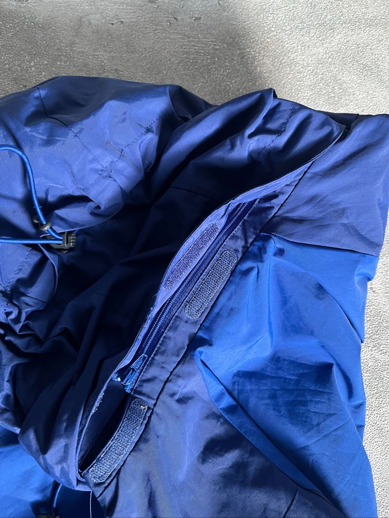 Berghaus Gorpcore Windbreaker Pria blue, foto 8