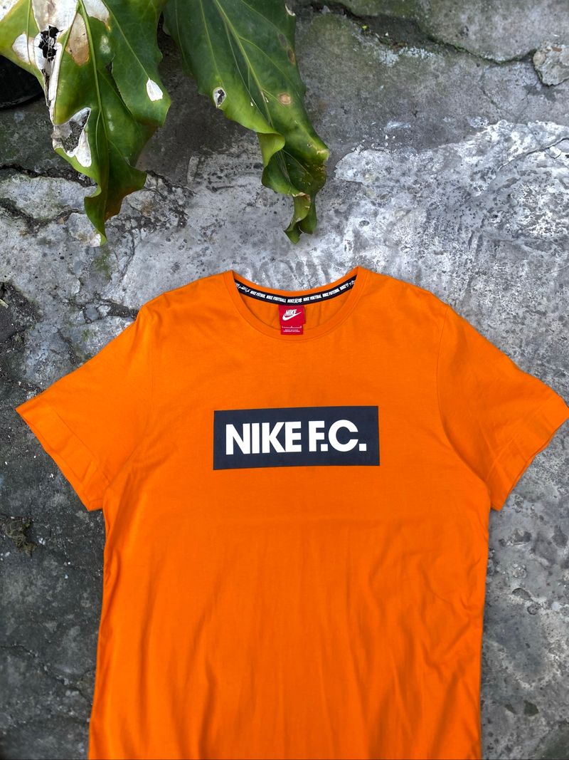 Nike FC, foto 2