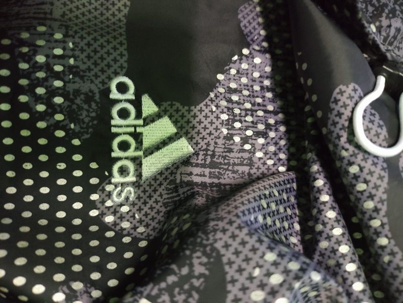 Adidas camouflage windbreaker, foto 3