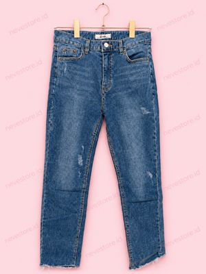 Celana Panjang Jeans Blue Denim Straight Fit