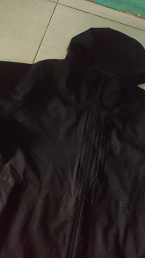 UNIQLO BLOCKTECH