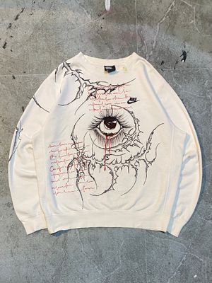 crewneck nike costum handpainting cibersigilism