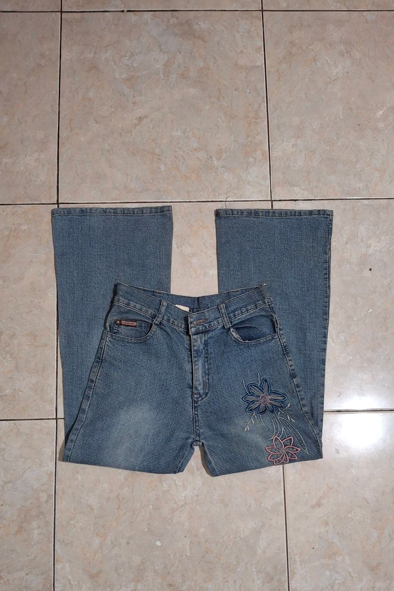 bordir flare jeans blue light, foto 2