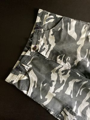 short camo pants Bawahan celana Casual