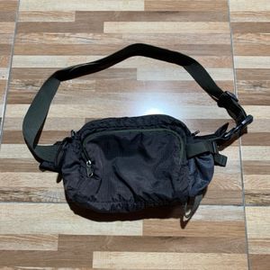 Winpard Nylon Black Waistbag (3Pocket Zipper)