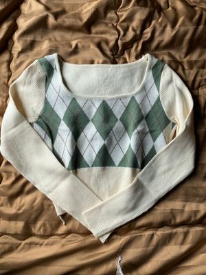Korean Crop Top U-neck