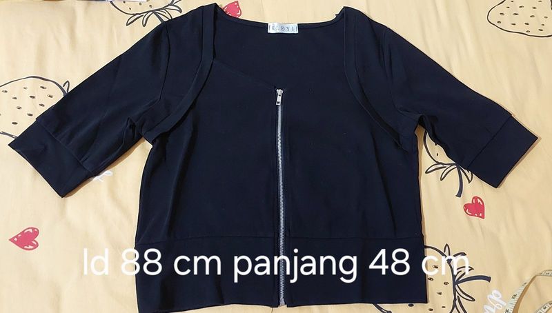 Kaus Kloyi bkk preloved, foto 7