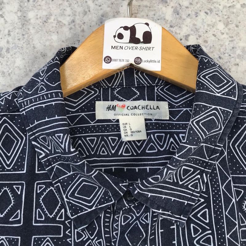 Kemeja H&M Coachella, foto 3