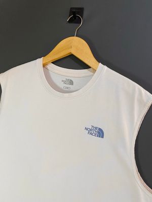 TNF Sleeveless Kutung/Lekbong