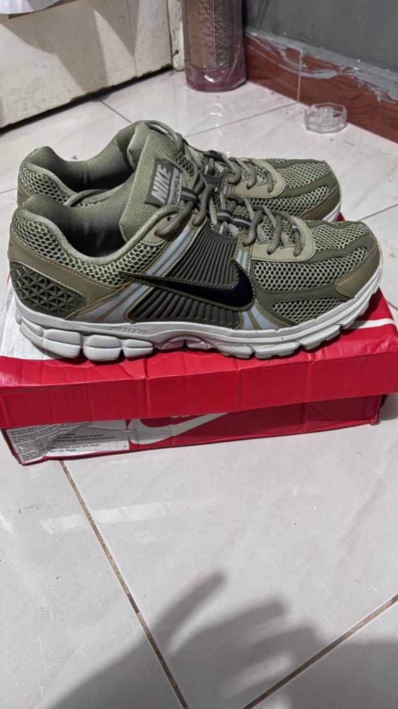 NIKE VOMERO, foto 2