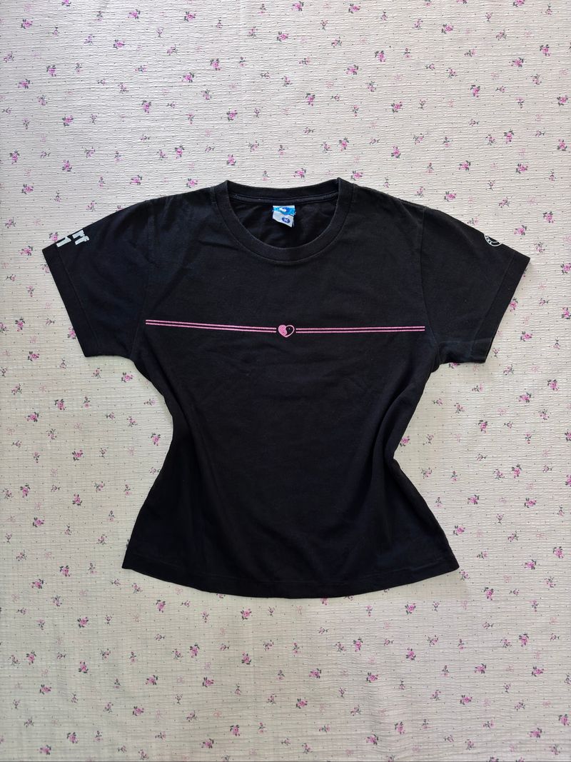 Pink Heart Yin Yang Black Tee, foto 2