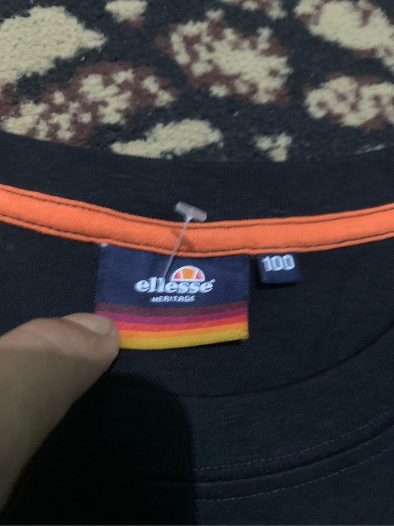Tshirt Ellese Logo Casual, foto 3