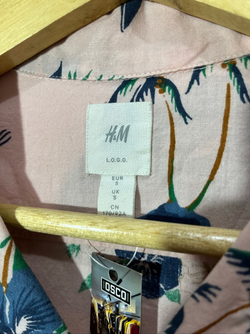 H&M L.O.G.G Open Collar Shirt Pattern Palm/Fish/Leaf Unisex, foto 4