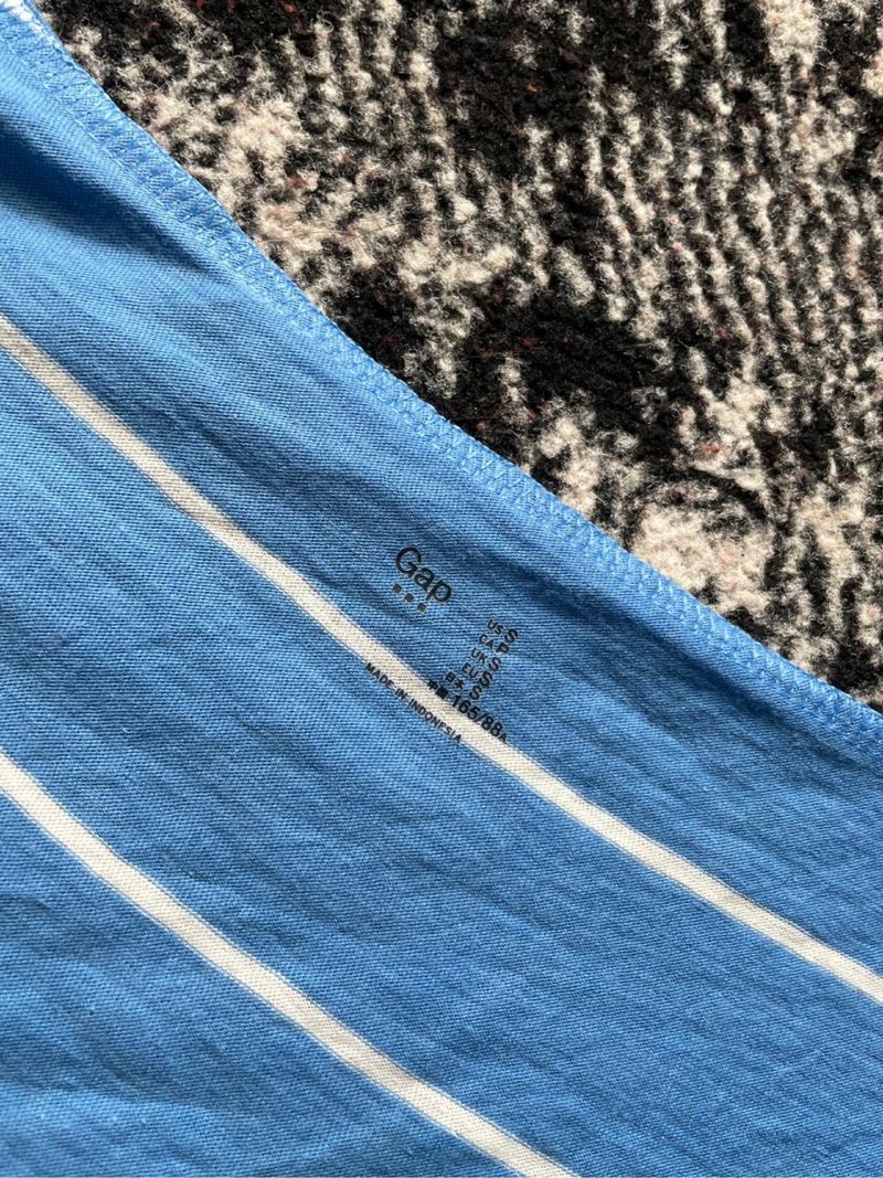 Kaos GAP salur, foto 3