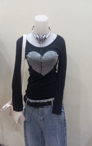 Charming Heart Rhinestone Tee