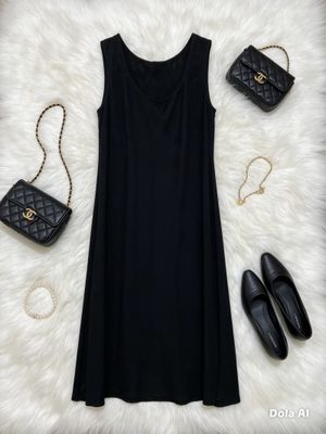 Dress midi hitam