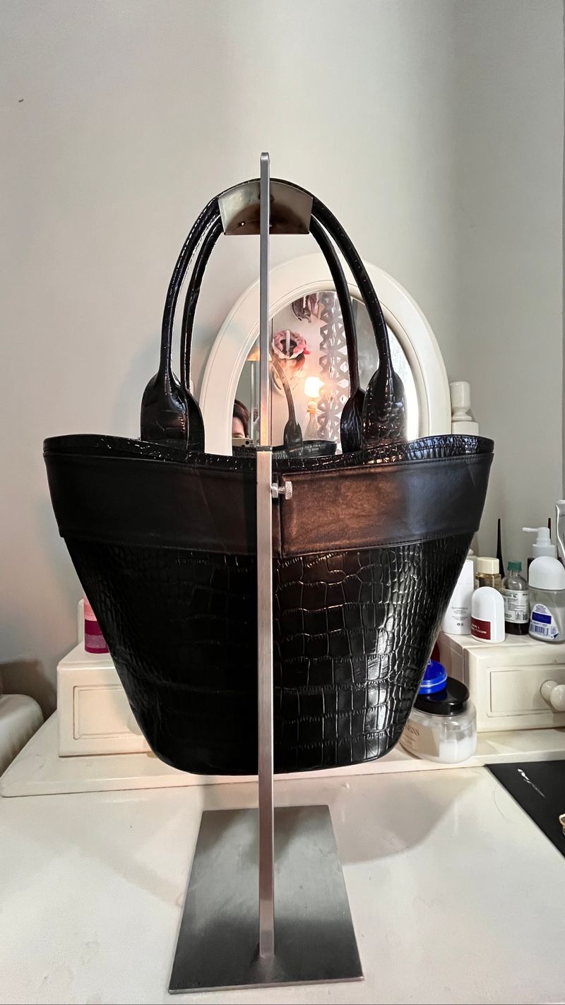 Nannini Genuine Leather Bow Bucket Bag, foto 4