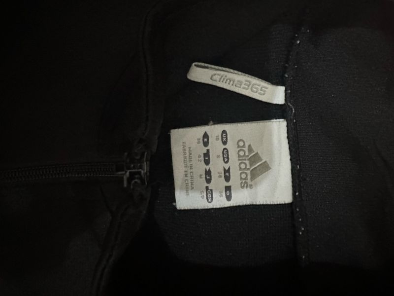 Adidas size M to L, foto 3