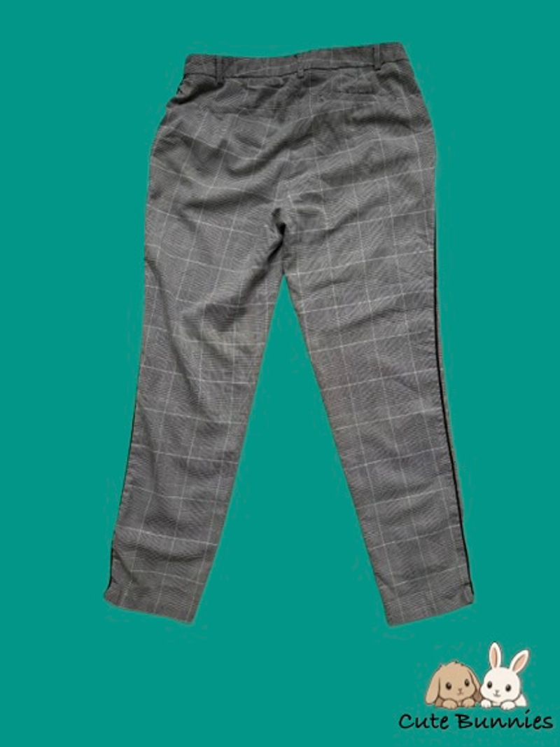 Preview Female Pants, foto 4
