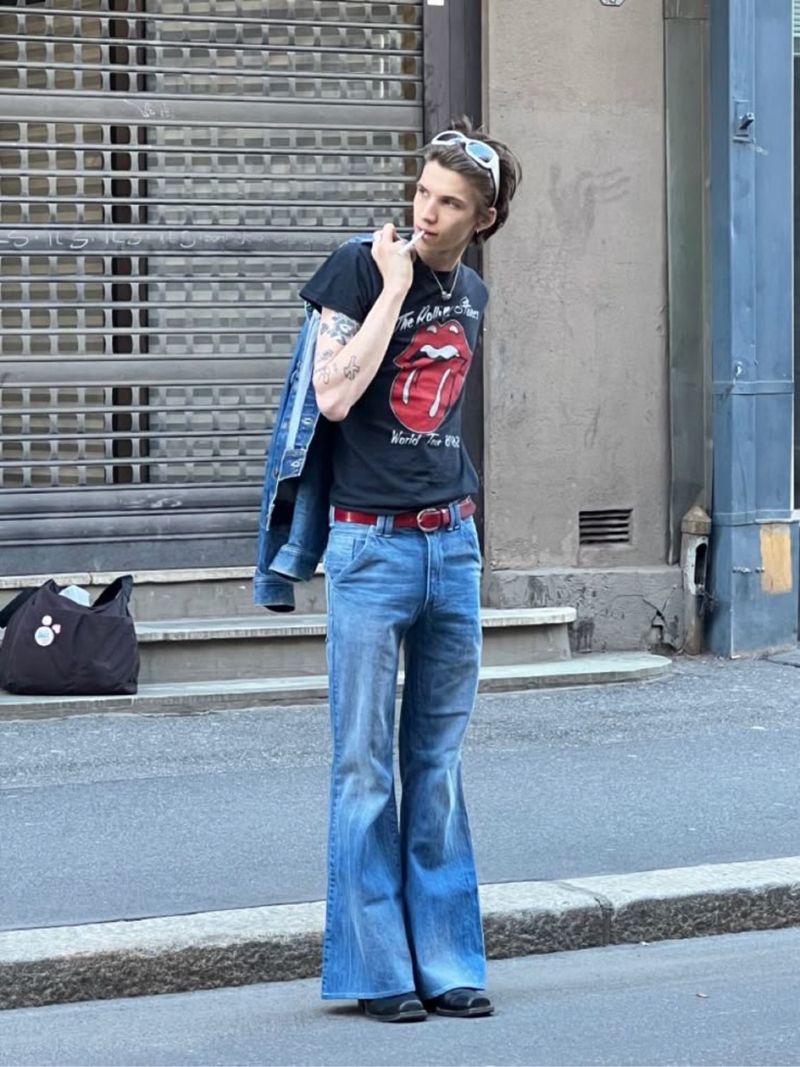 FLARE JEANS, foto 2