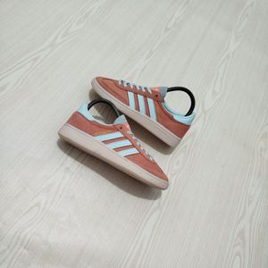 Adidas Speziel