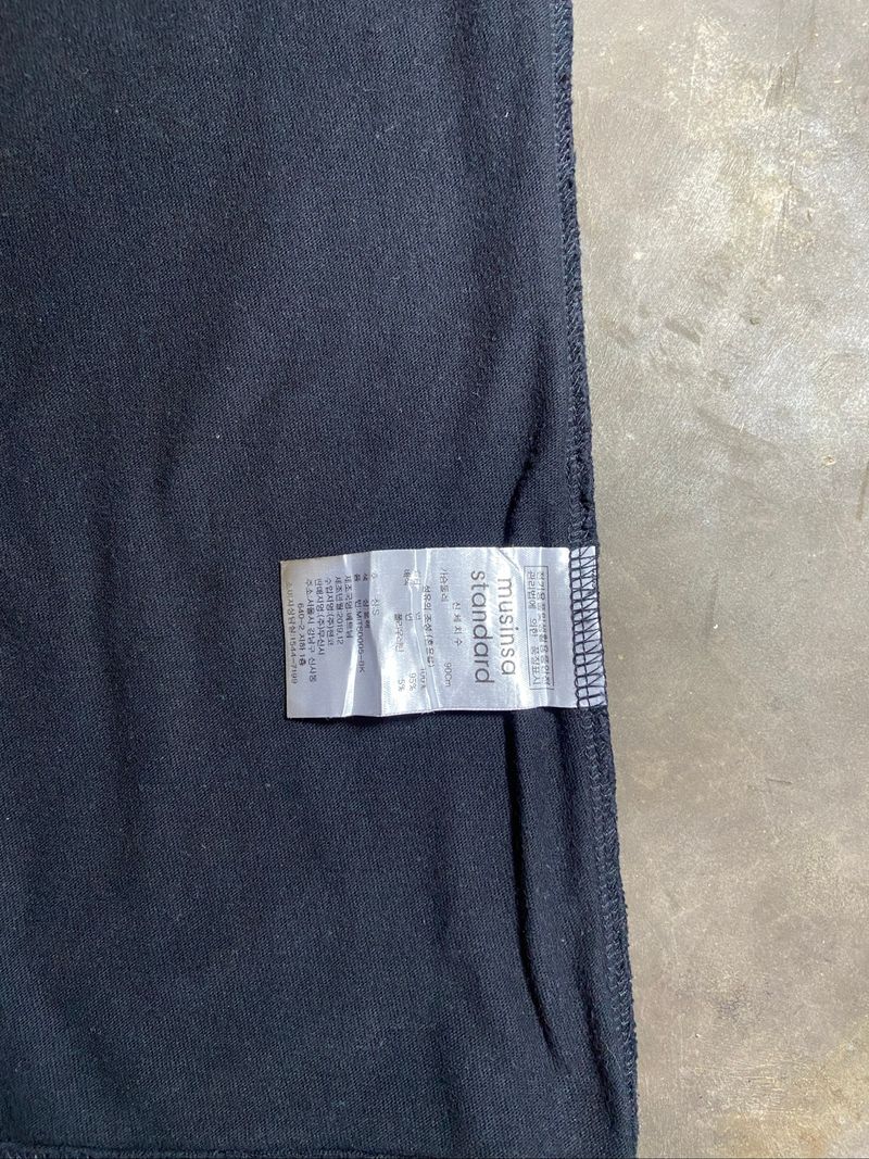 T shirt musinsa standar, foto 6