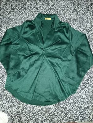 Blouse kerja profesional