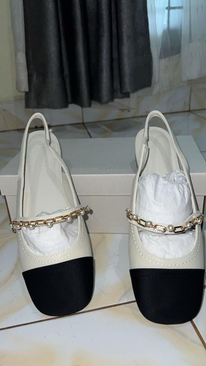 Flatshoes Charles & Keith, foto 6