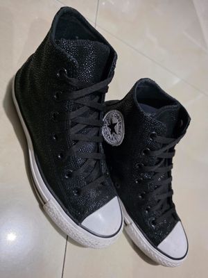 Converse Chuck Taylor "Black Stingray"