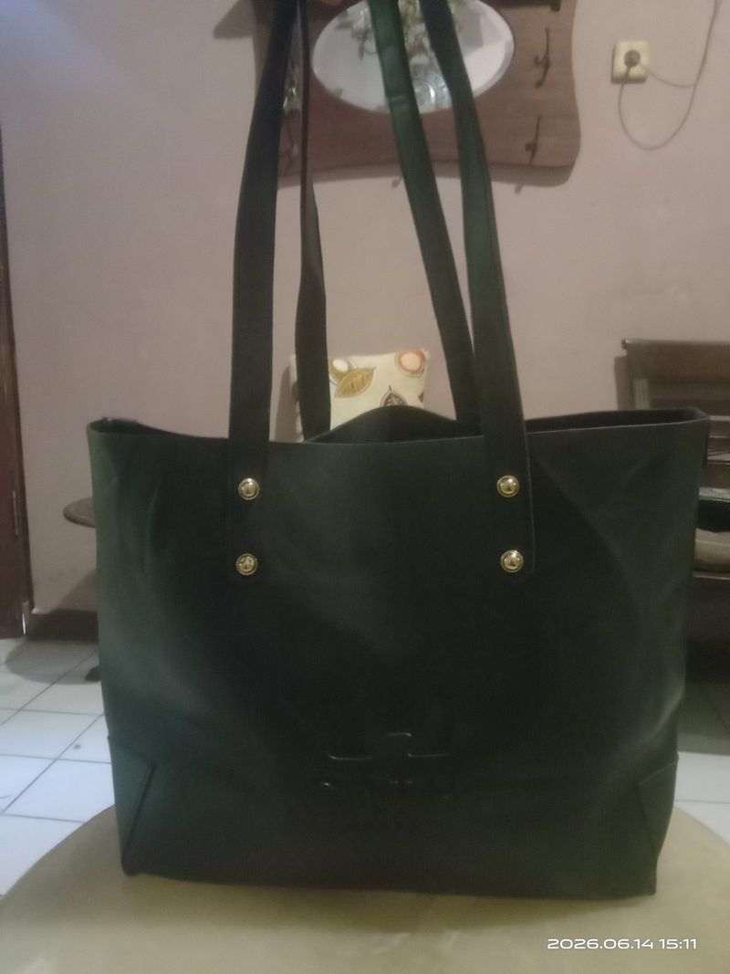 Agatha totebag hitam, foto 6