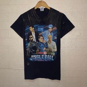 Kaos Acara Jingle Ball