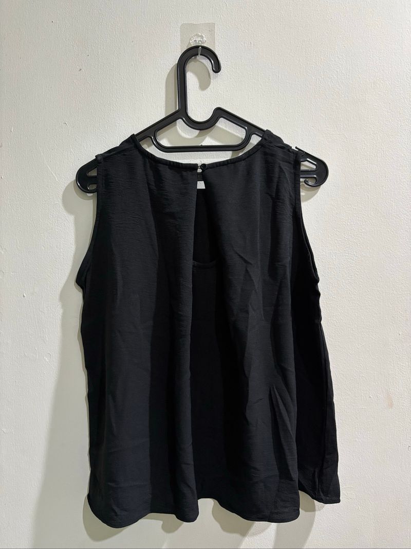 Black Sleeveless Top, foto 2