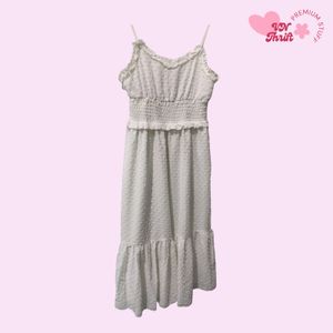 Dress Wanita