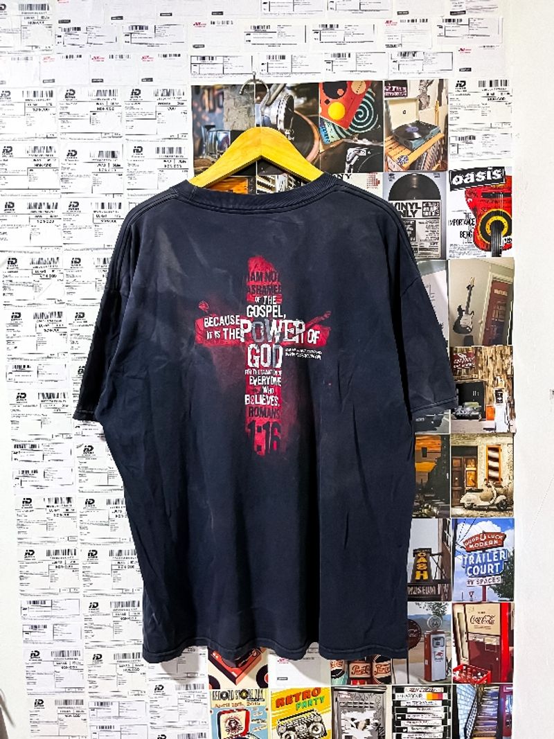 Jesus Tee (The shirt is illegal), foto 2