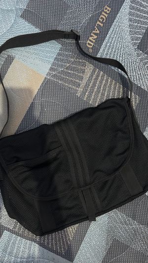 sling bag adidas hitam