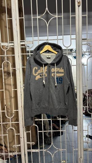 Hoodie zip WHO.A.U Cali