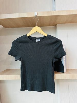 Used Atasan Tanktop Casual Knit Grey H&M Divided Baju Kaos T