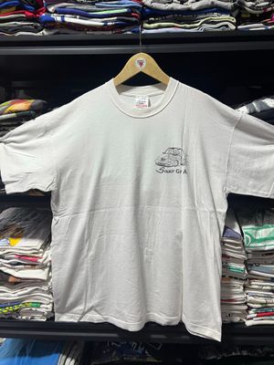 Art vintage white tee