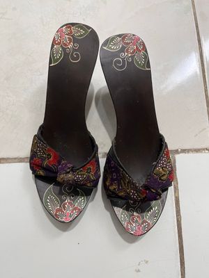 Bali Heels Sandal Brown Cute