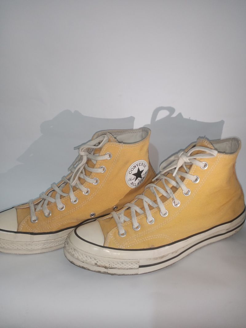 Converse Vintage Y2K Sneakers Pria white yellow
