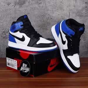 Nike Sportswear T-shirt Pria blue