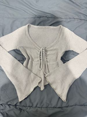 crop top grey lengan panjang