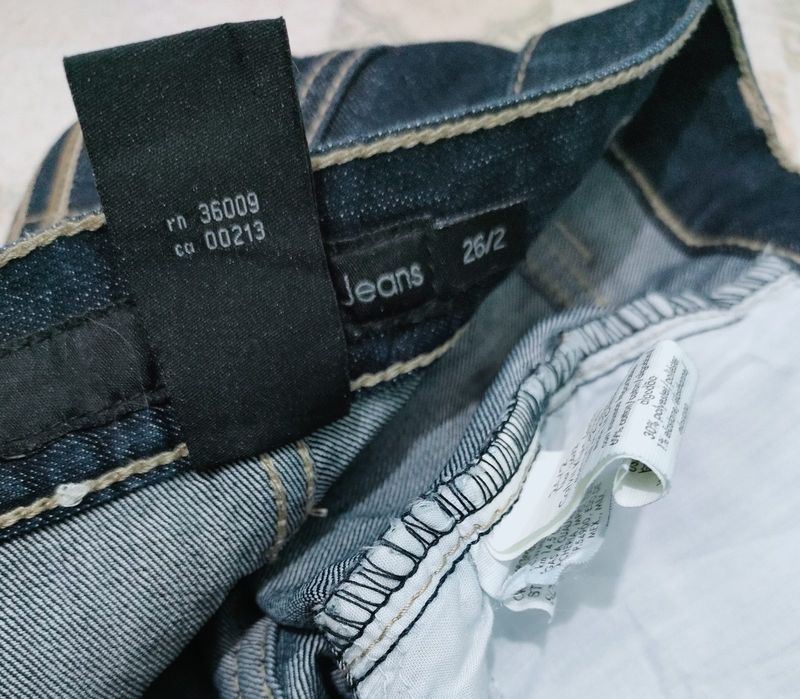 CALVIN KLEIN JEANS WANITA, foto 6