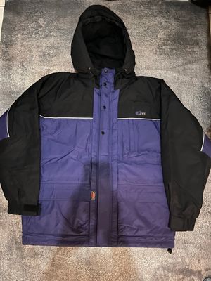 Jaket outdoor goretex